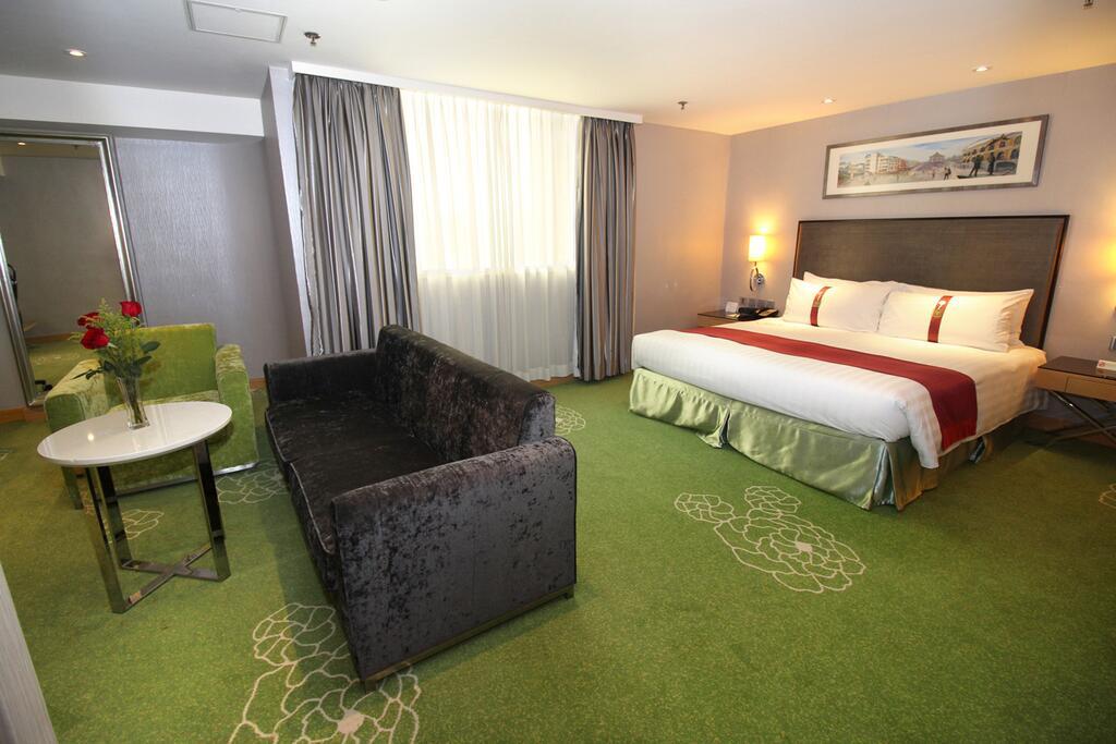 Holiday Inn Macau By Ihg Exterior photo