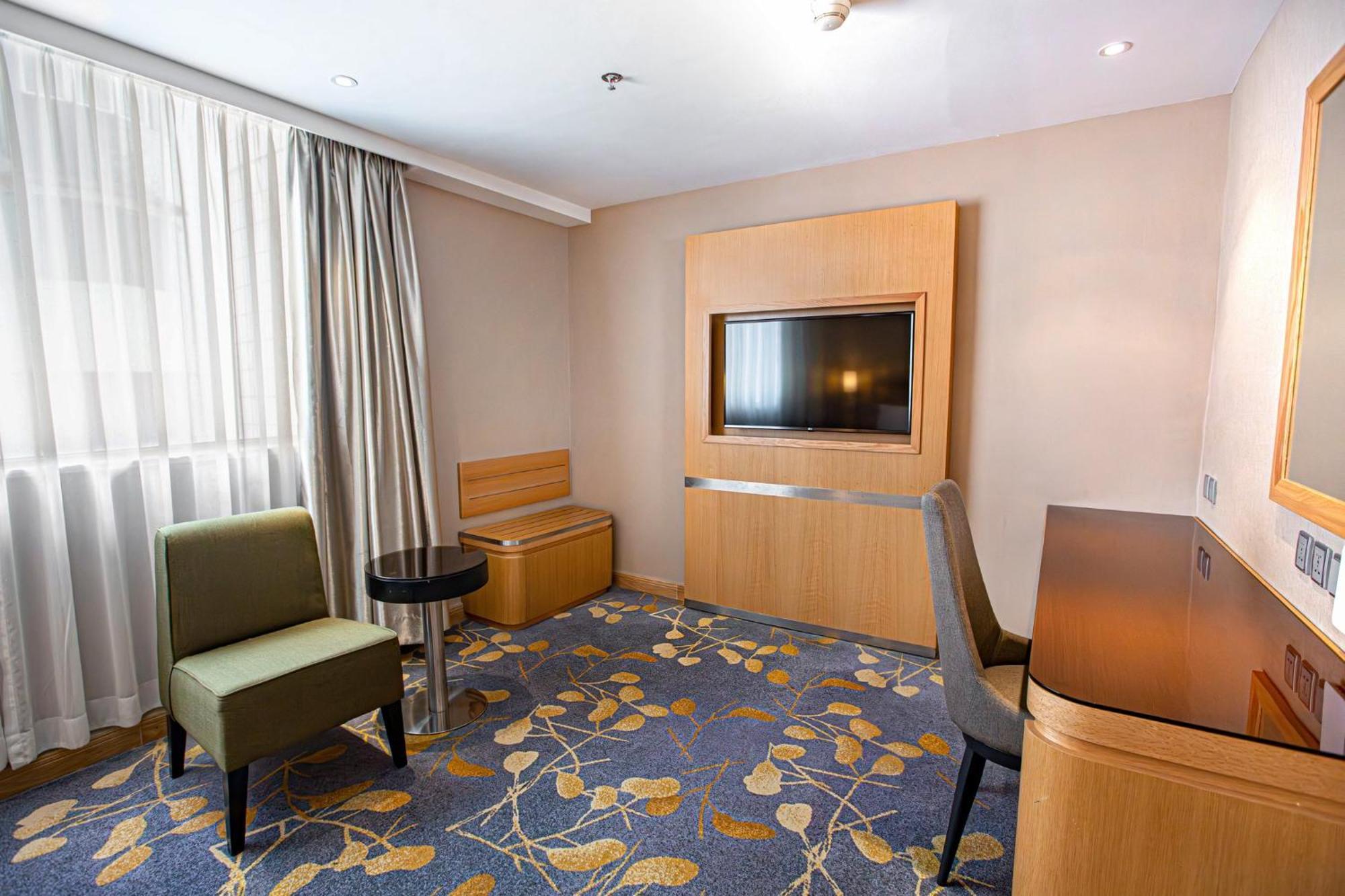 Holiday Inn Macau By Ihg Exterior photo