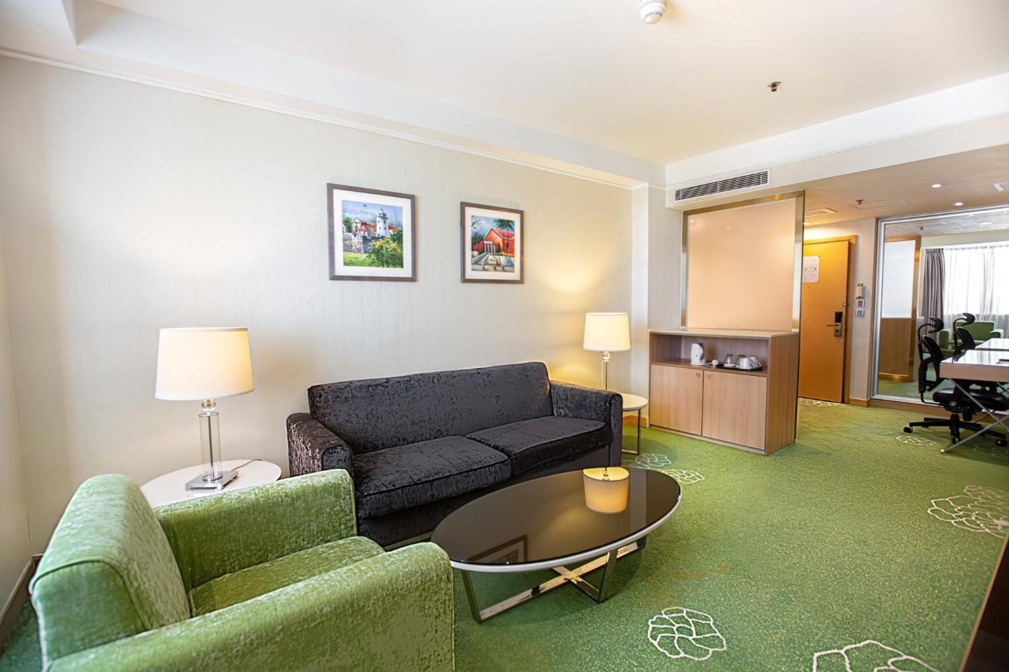 Holiday Inn Macau By Ihg Exterior photo