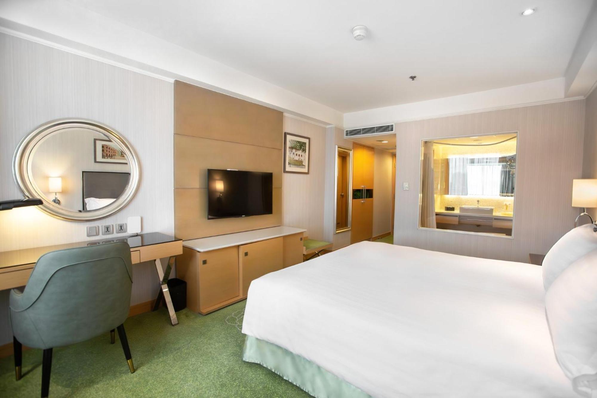 Holiday Inn Macau By Ihg Exterior photo