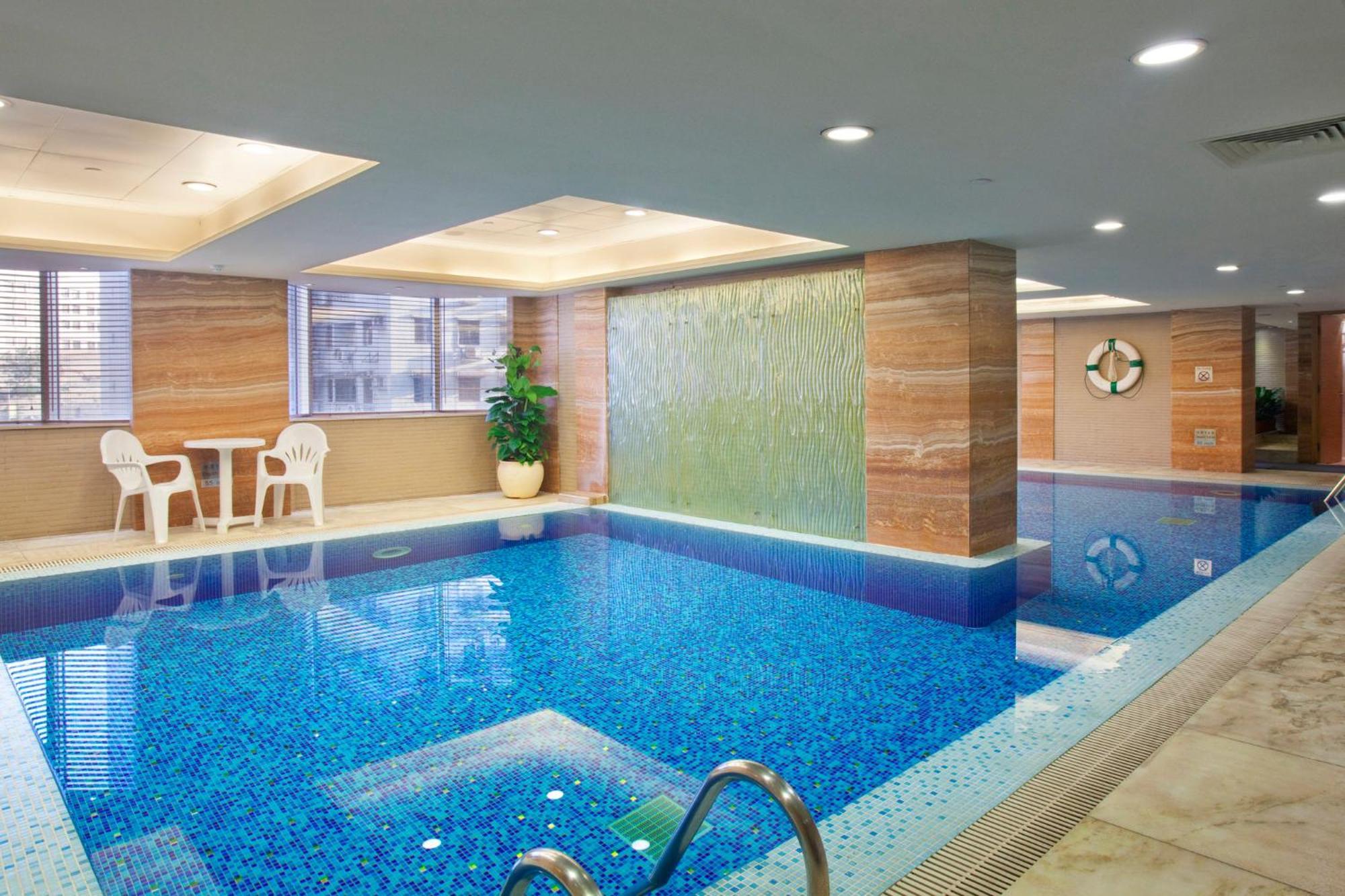 Holiday Inn Macau By Ihg Exterior photo