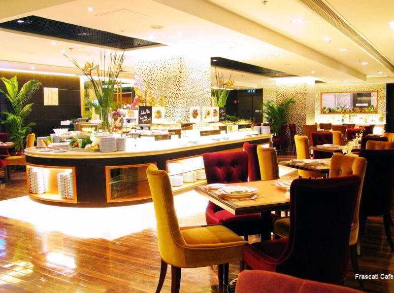 Holiday Inn Macau By Ihg Restaurant photo